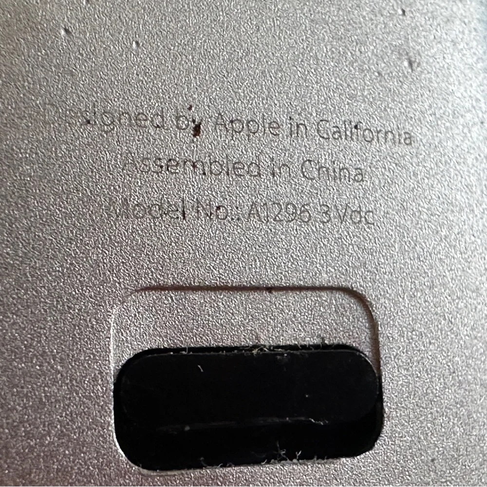Apple Wireless Bluetooth Magic Mouse Model A1296 3Vdc